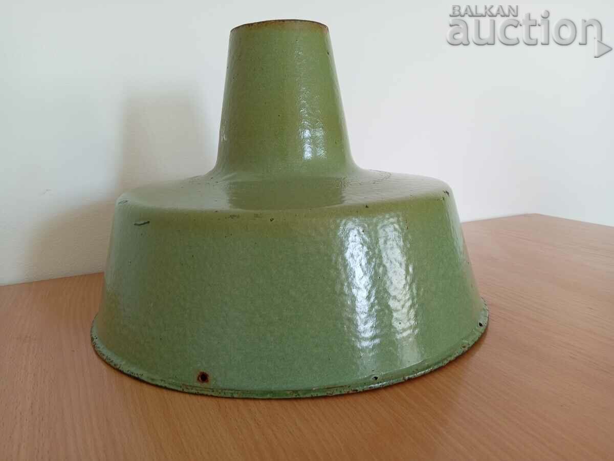 industrial reflector retro enamel lamp social 70s with price 31.00 BGN | € 15.85 industrial reflector retro enamel lamp social 70s with price 31.00 BGN | € 15.85