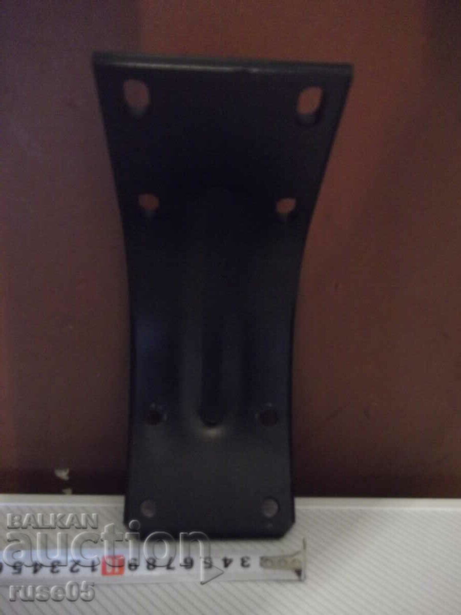 Delivery of Corner plank for presidential office chair - 1