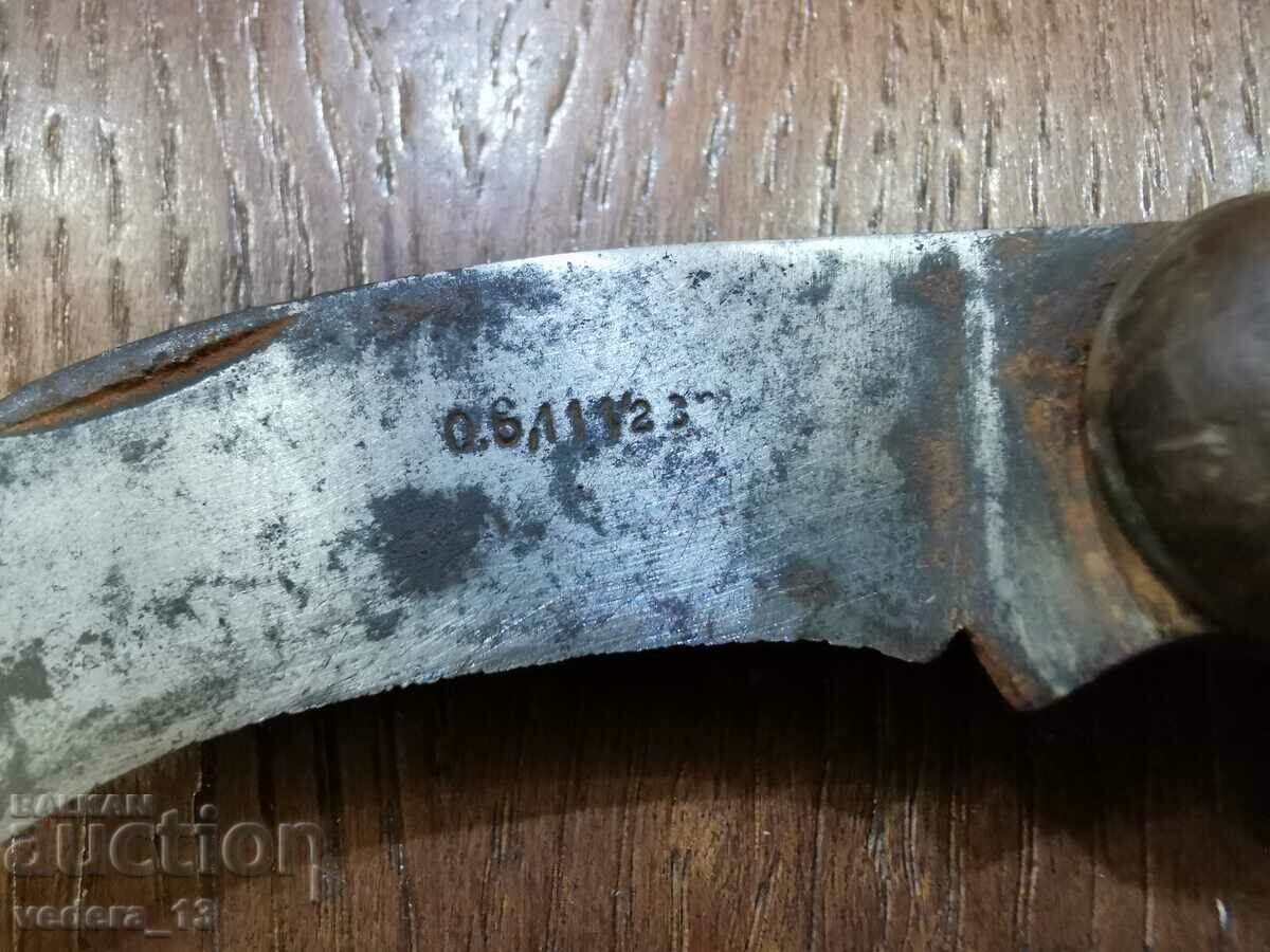 Auction OLD LEG Auction OLD LEG