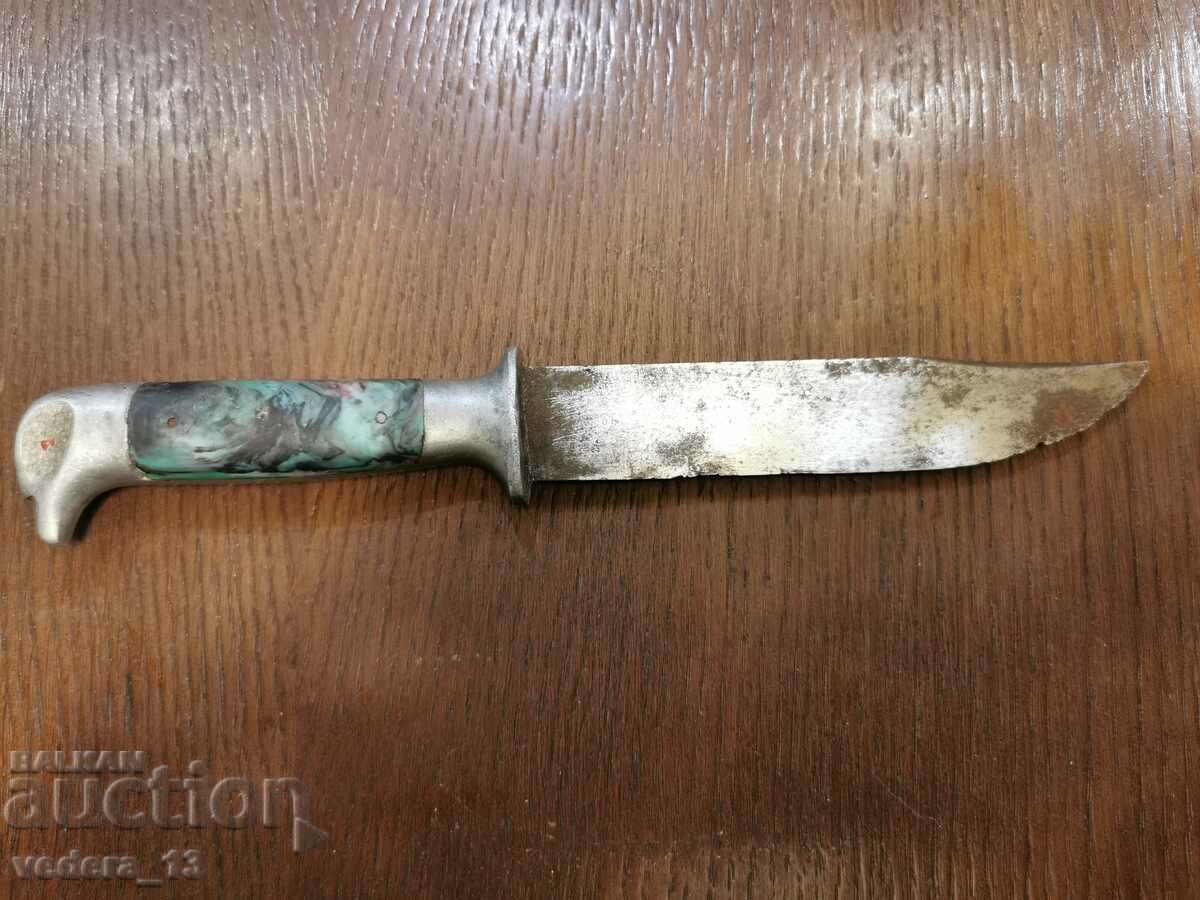 OLD KNIFE