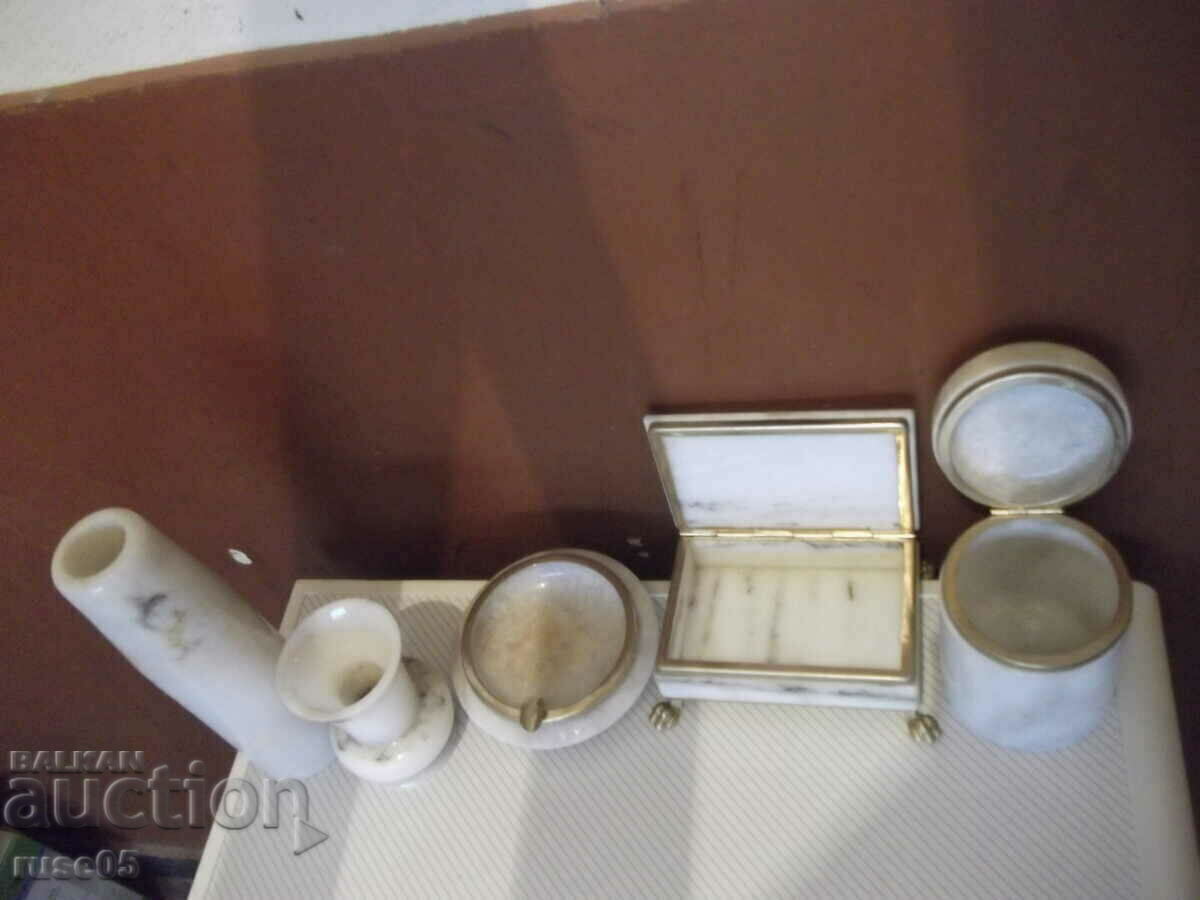 Παράδοση Σετ 5 τμχ. μάρμαρο από το κατάστημα «Mineralsouvenir» από τη Σώτσα Παράδοση Σετ 5 τμχ. μάρμαρο από το κατάστημα «Mineralsouvenir» από τη Σώτσα