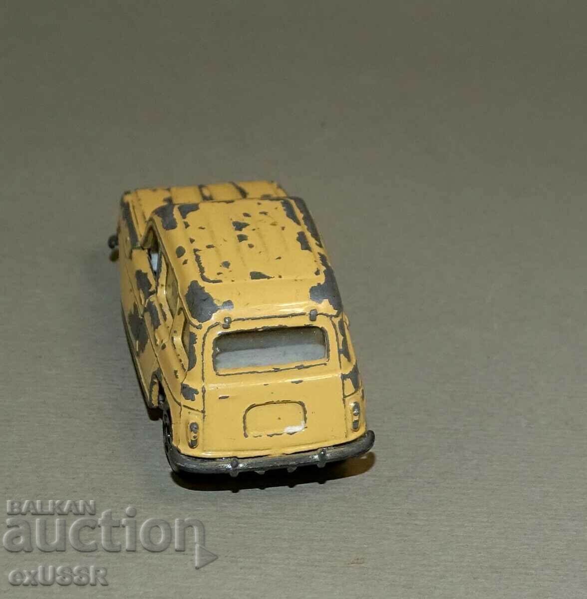 POLISTIL RENAULT 4 Renault 4 - 5 POLISTIL RENAULT 4 Renault 4 - 5