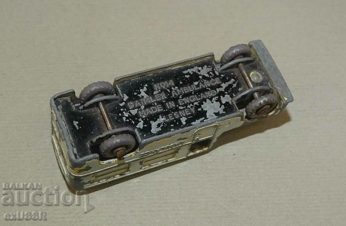 Matchbox England Lesney Ambulance Daimler Stroller Car 50s - 6