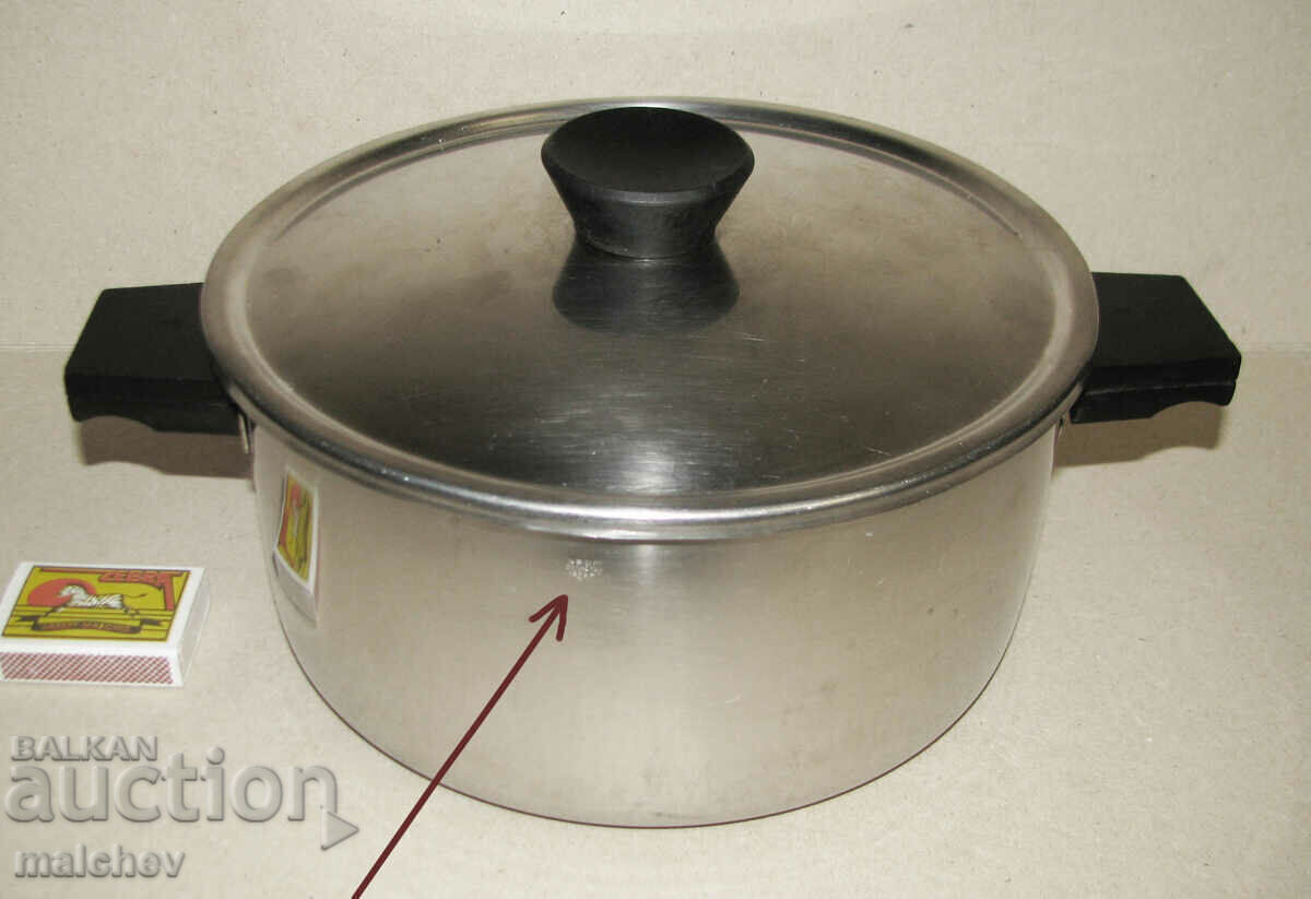 Stainless pot Chrome Silistra 21 cm with bakelite handles