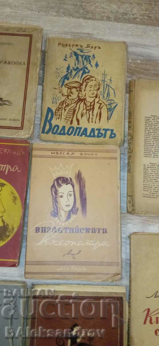 Delivery of Lot of old books Delivery of Lot of old books