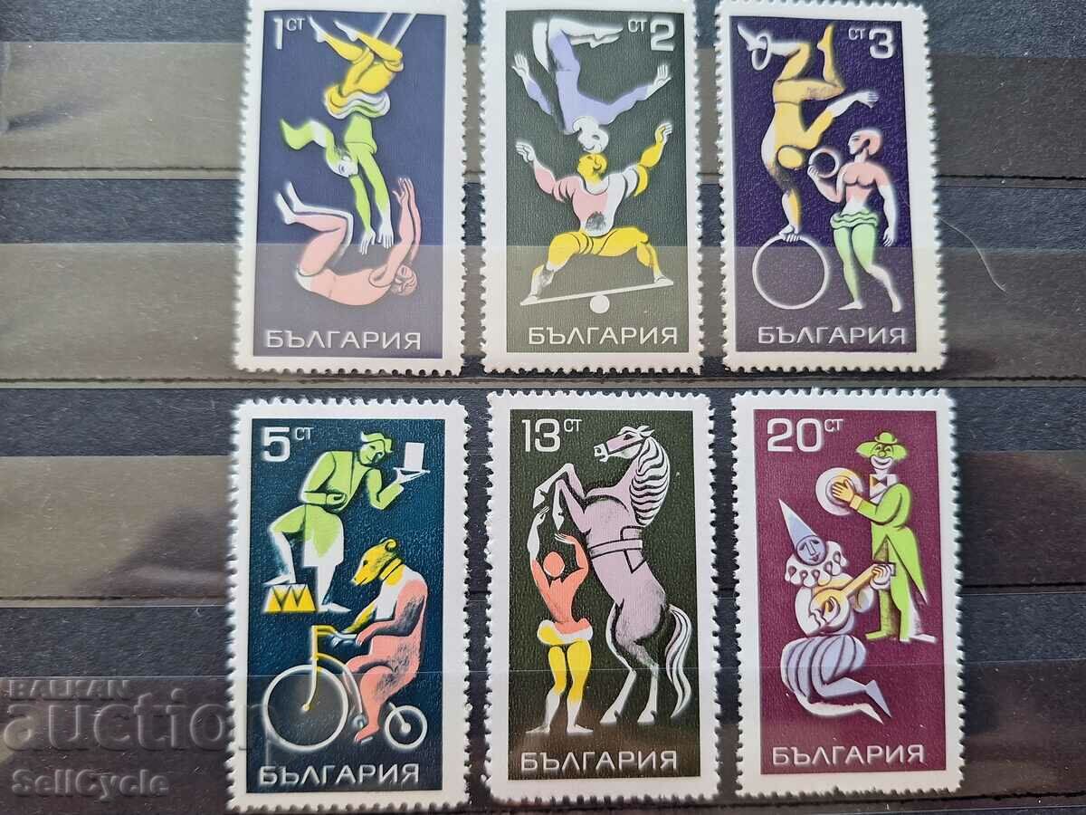 ✅ PURE SERIES OF POSTAGE STAMPS - SPORT❗