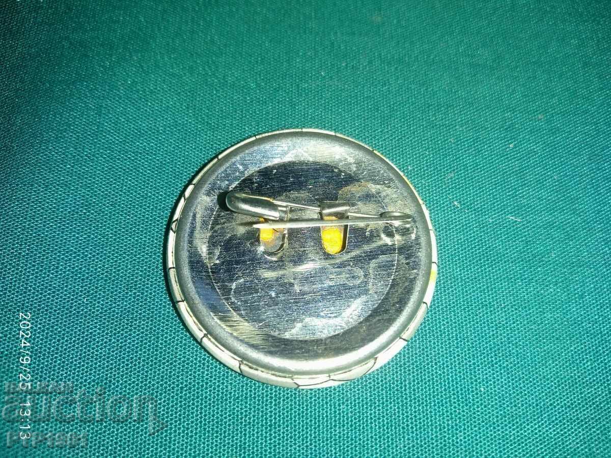 football club badge with price 4.00 BGN | € 2.05 football club badge with price 4.00 BGN | € 2.05