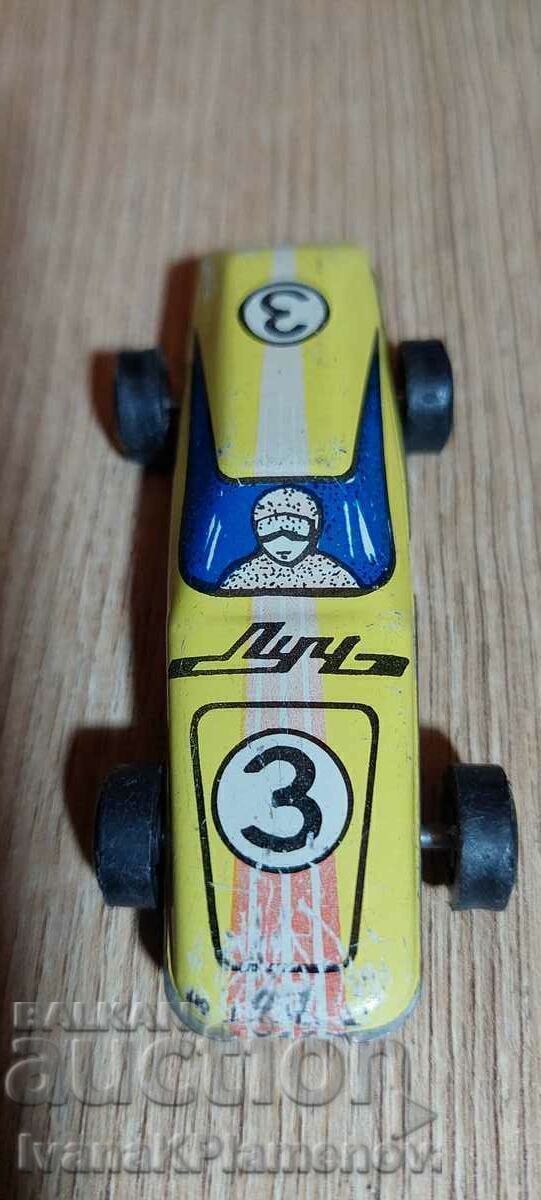 Аукцион Количка метална за колекционери Аукцион Количка метална за колекционери