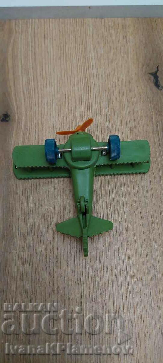 O jucărie cu mecanism - 5 O jucărie cu mecanism - 5