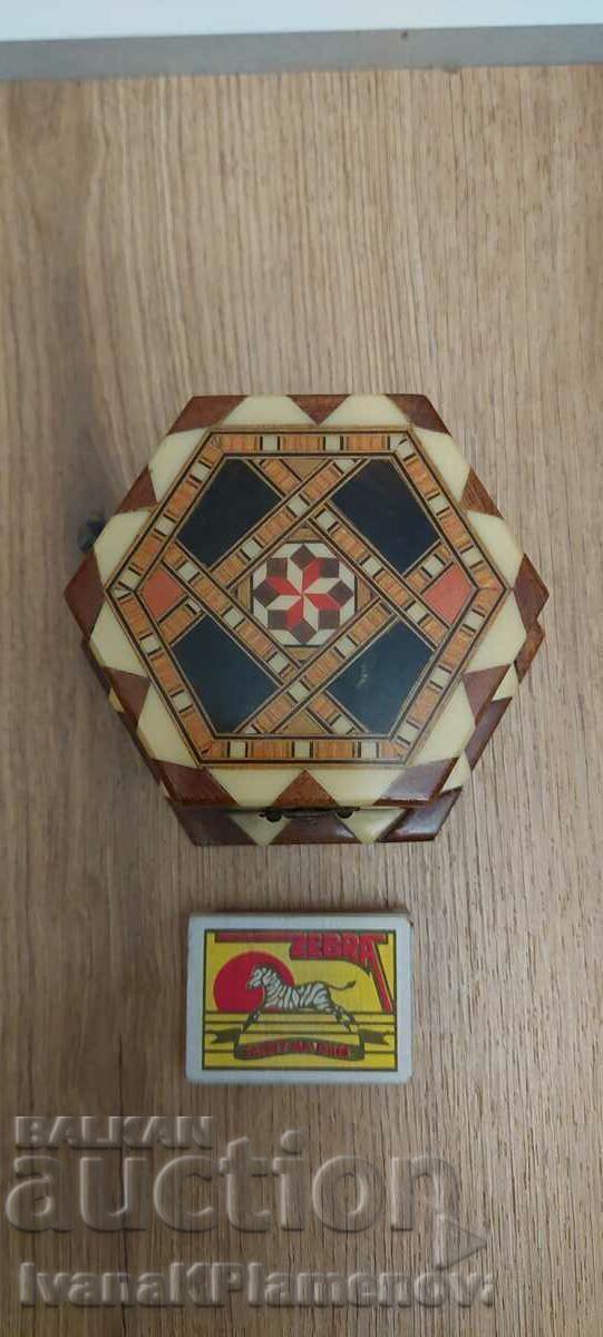 Wooden box for collectors - 5