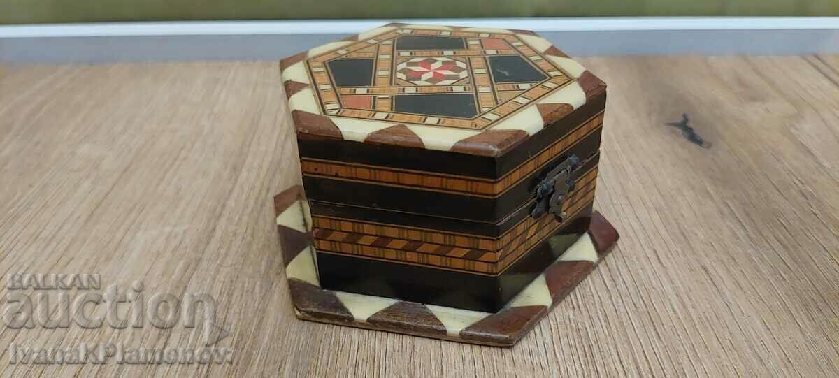 Wooden box for collectors - 6