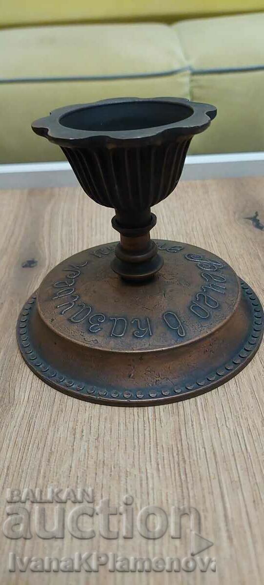 Свещник метален Свещник метален