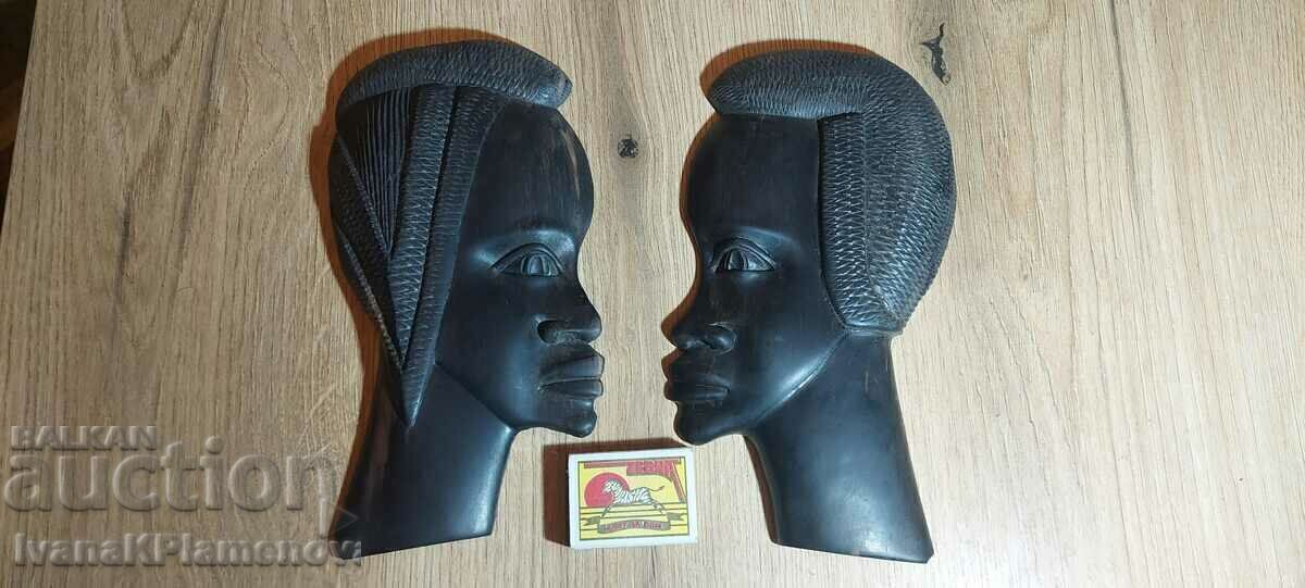 Auction  Wood carving pana Africa two figures array