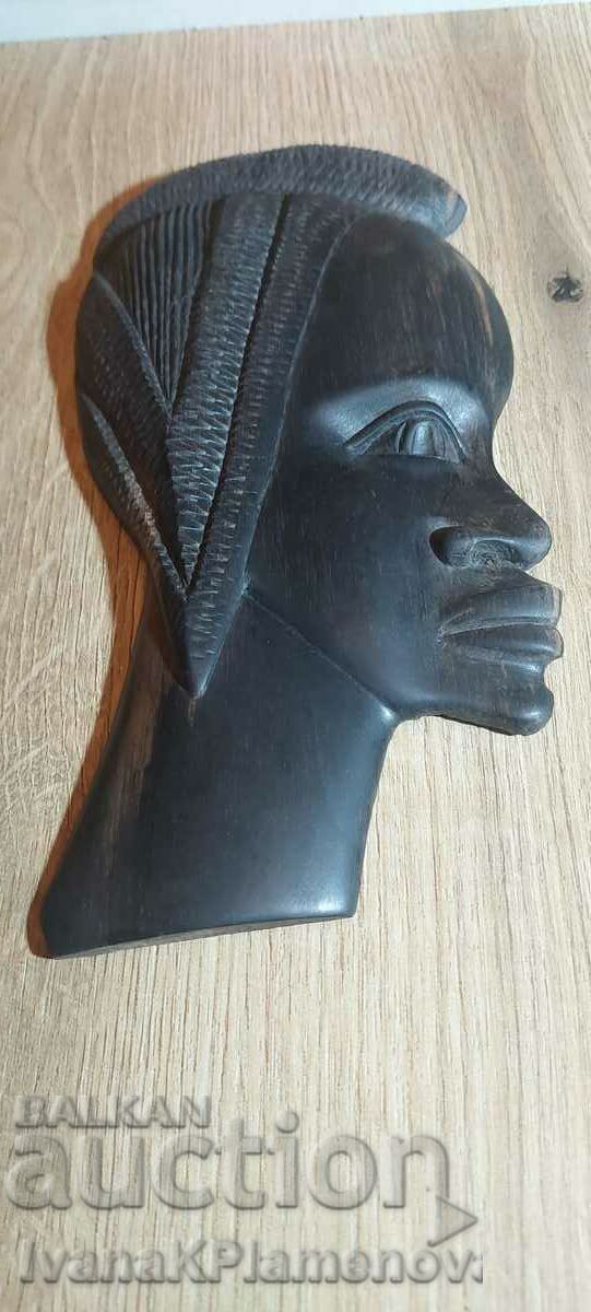 Delivery of Wood carving pana Africa two figures array