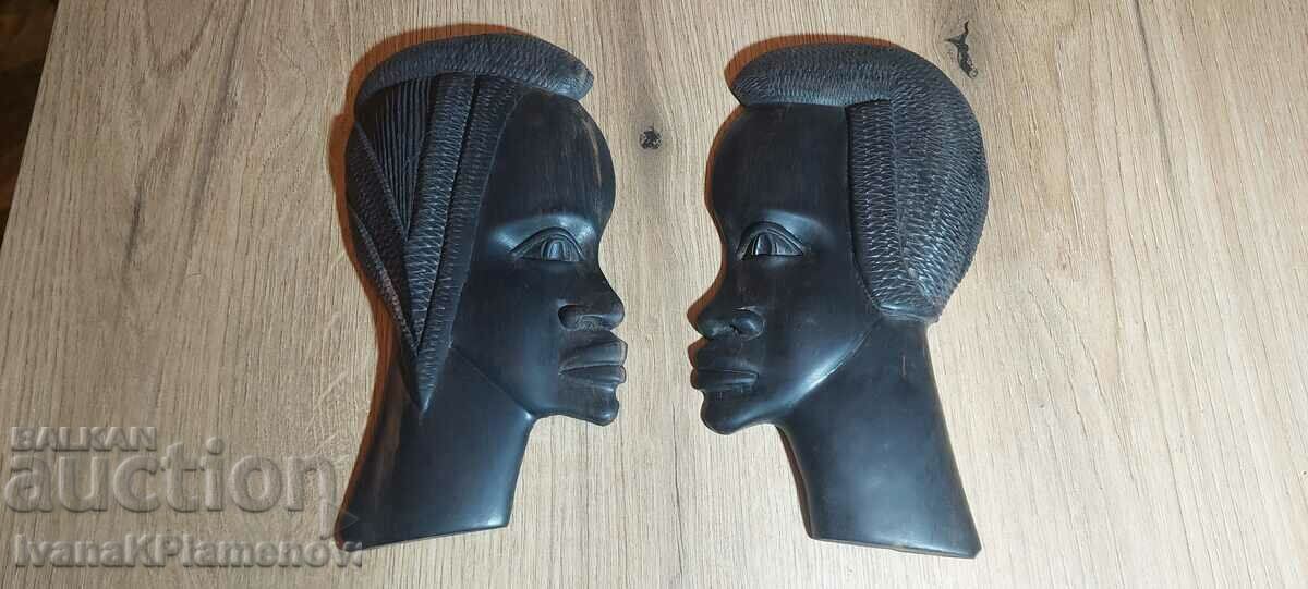 Wood carving pana Africa two figures array