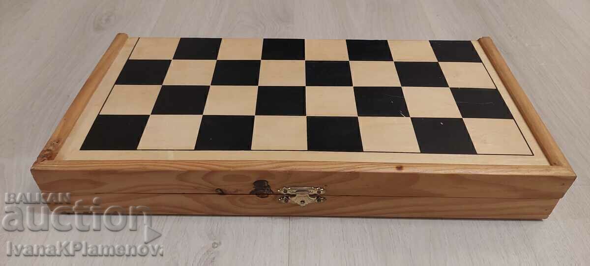 Σκάκι με τιμή € 20.00 | 39.12 BGN Σκάκι με τιμή € 20.00 | 39.12 BGN