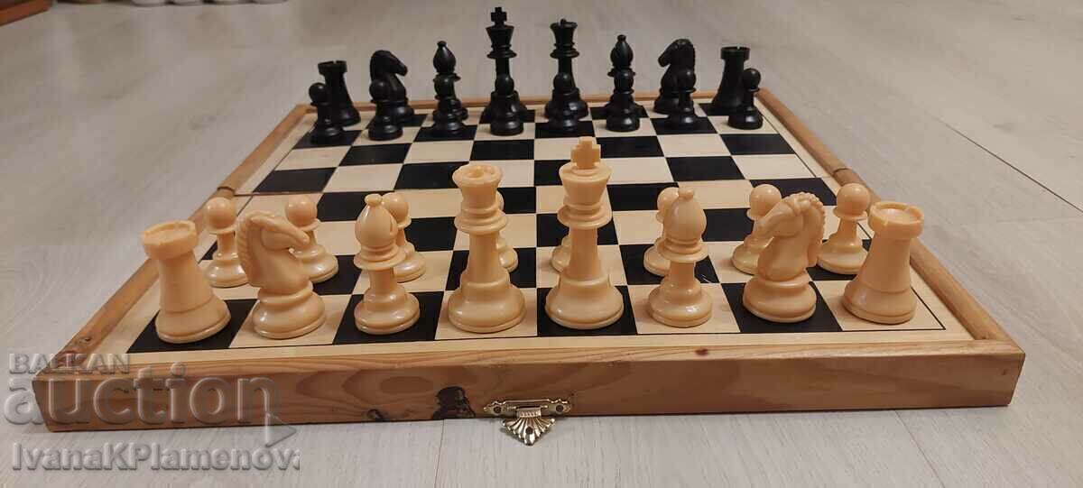 Auction  Chess