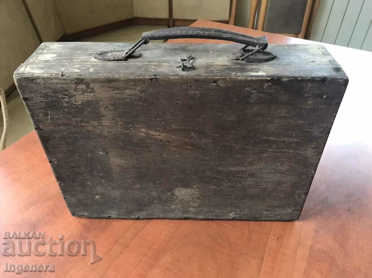 SUITCASE 1930s WOODEN SUITCASE VINTAGE