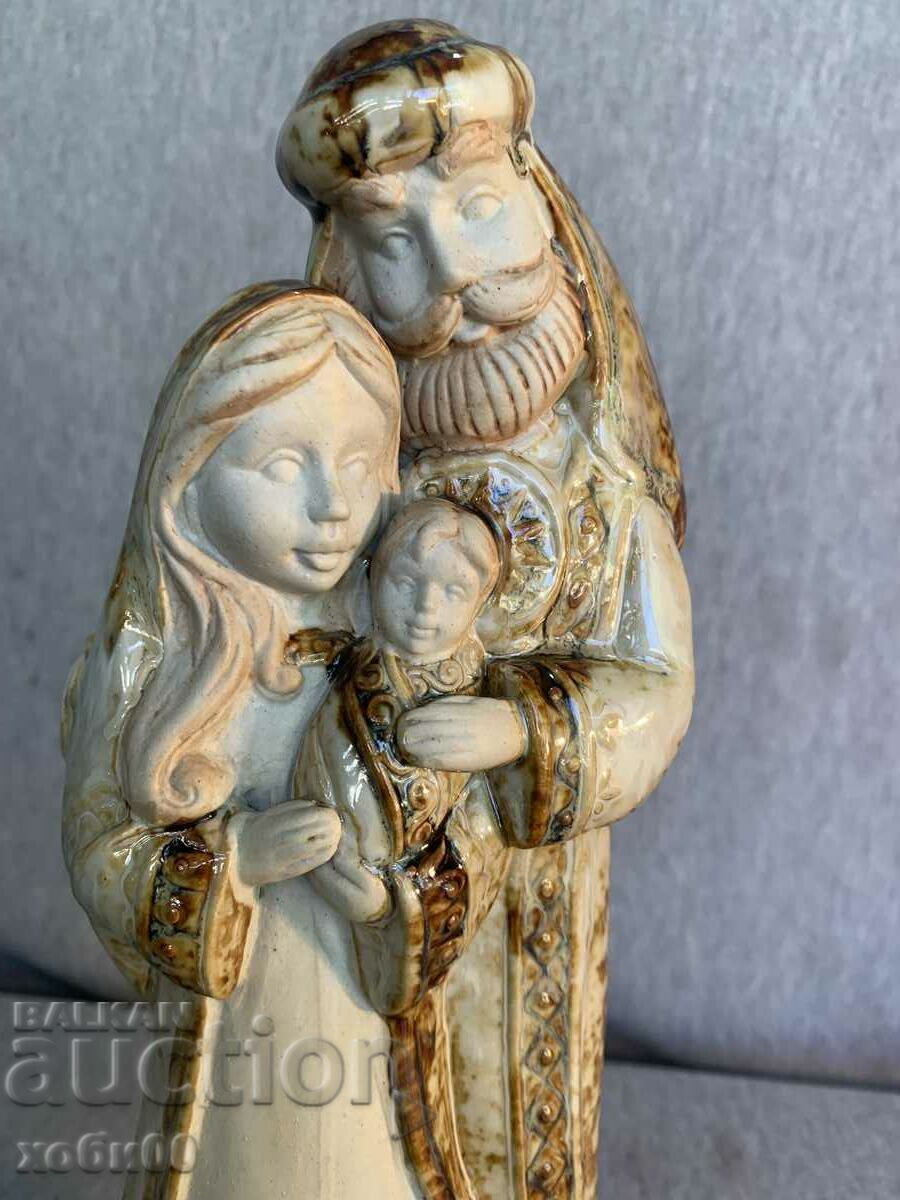 figurine figure - 6 figurine figure - 6