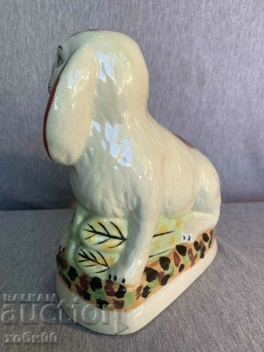 Auction figurine figure Auction figurine figure