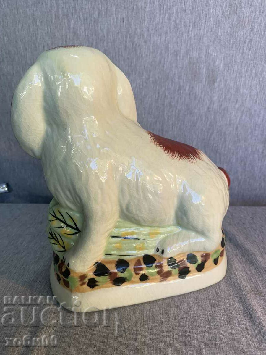 Delivery of figurine figure Delivery of figurine figure