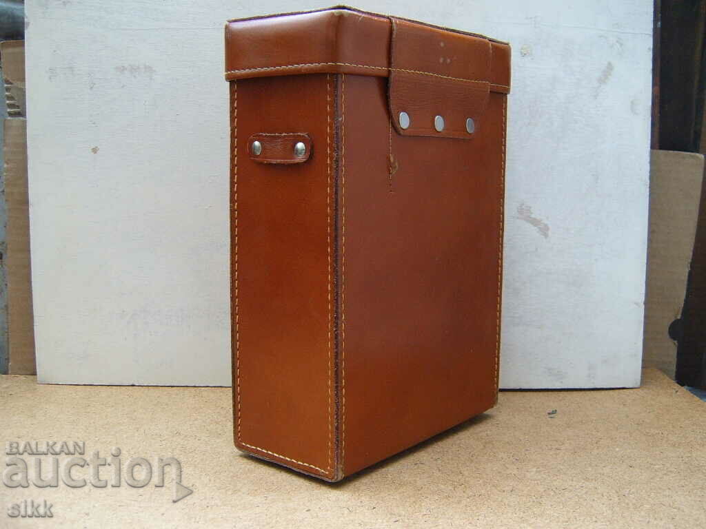 Leather bag with price 30.00 BGN | € 15.34 Leather bag with price 30.00 BGN | € 15.34