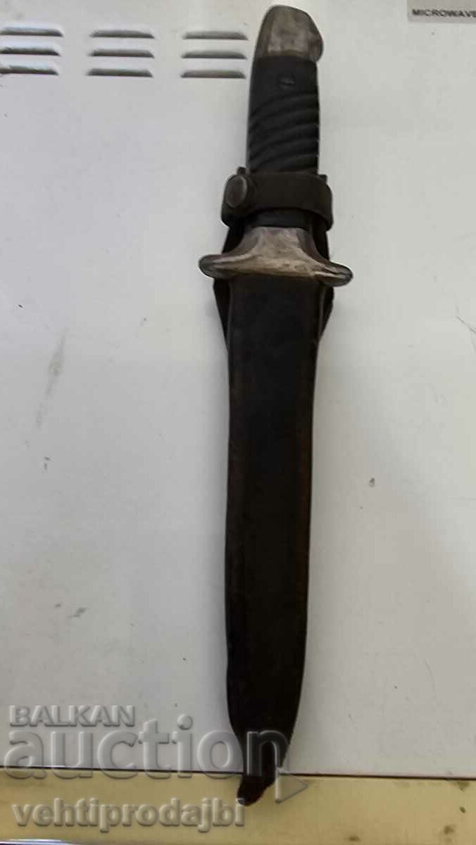 Delivery of Military knife with leather sheath Delivery of Military knife with leather sheath