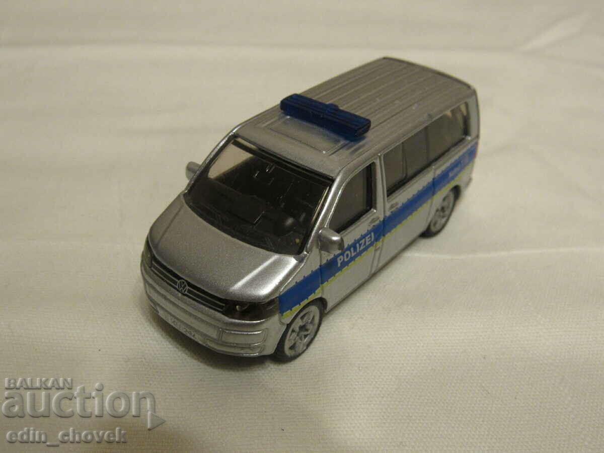 1/55 Siku made in Poland VW BUS POLIZEI количка