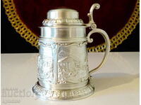 Халба от калай с красиви селски картини