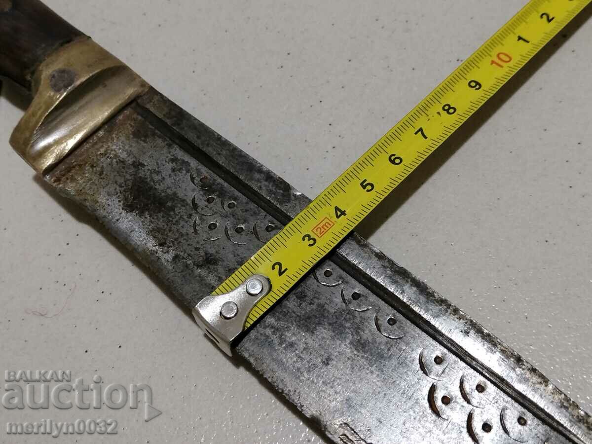 Delivery of Old knife with karakulak engravings Delivery of Old knife with karakulak engravings