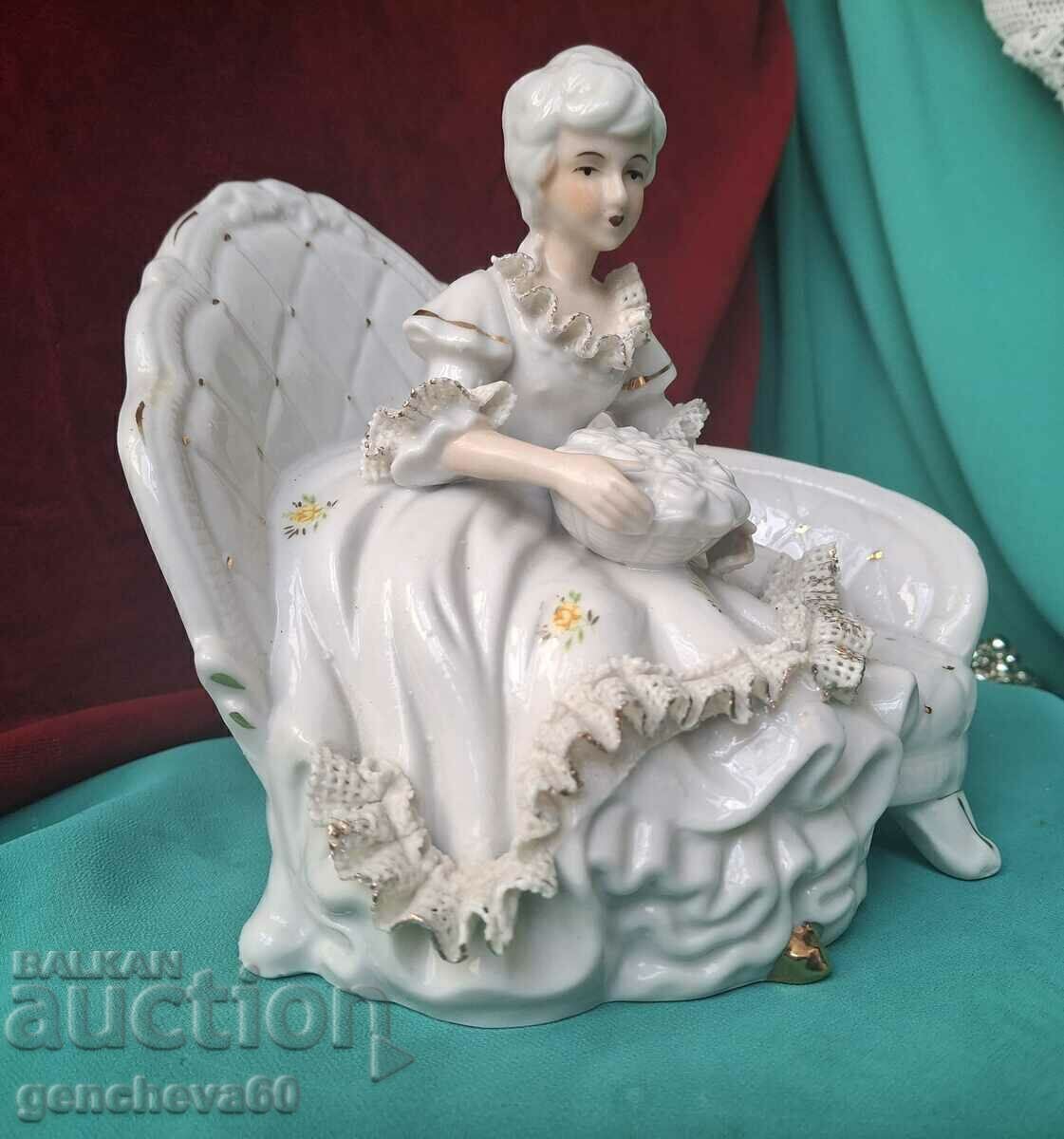 Delivery of Porcelain Victorian figurine, "Lady on the Couch" Delivery of Porcelain Victorian figurine, "Lady on the Couch"