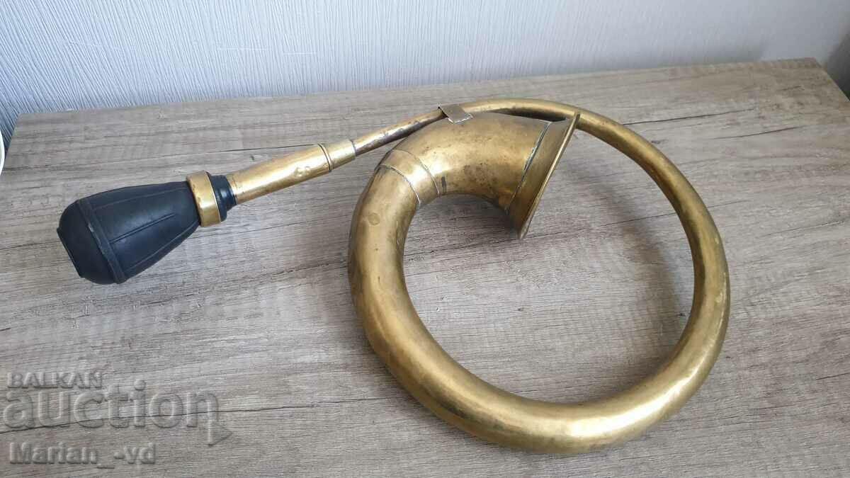 Месингова тромба от ретро автомобил - 6 Месингова тромба от ретро автомобил - 6