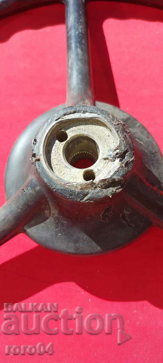 STEERING WHEEL - RETRO CAR - 7 STEERING WHEEL - RETRO CAR - 7