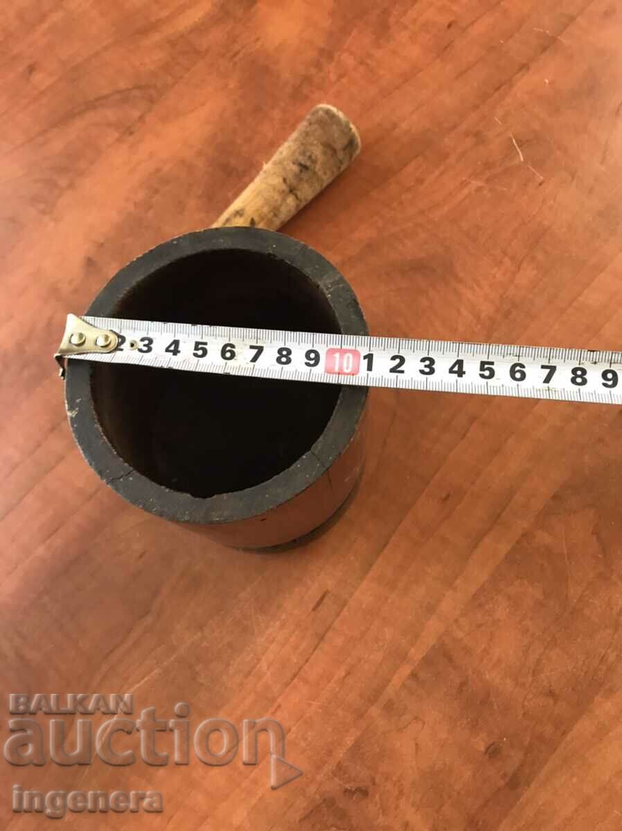 MORTAR WOODEN LARGE ANTIQUE WITH HAMMER PATTERN - 6 MORTAR WOODEN LARGE ANTIQUE WITH HAMMER PATTERN - 6