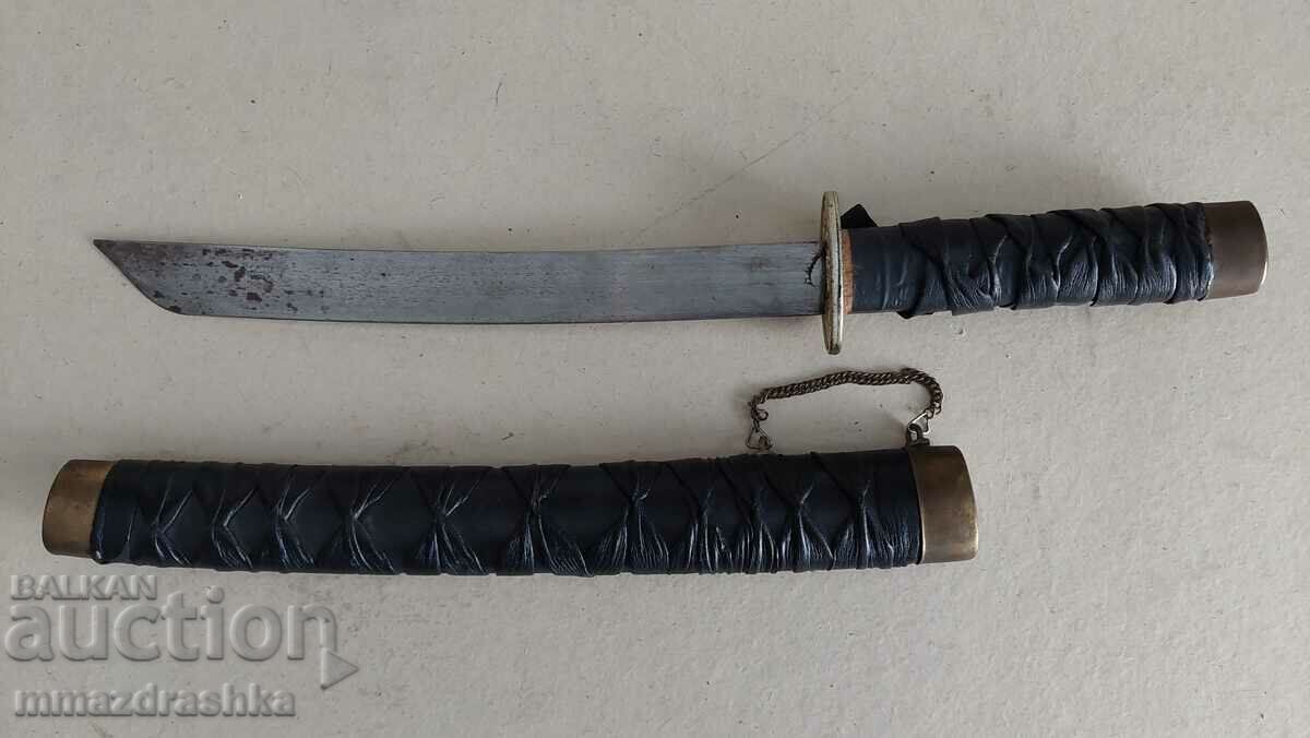 Japanese short sword