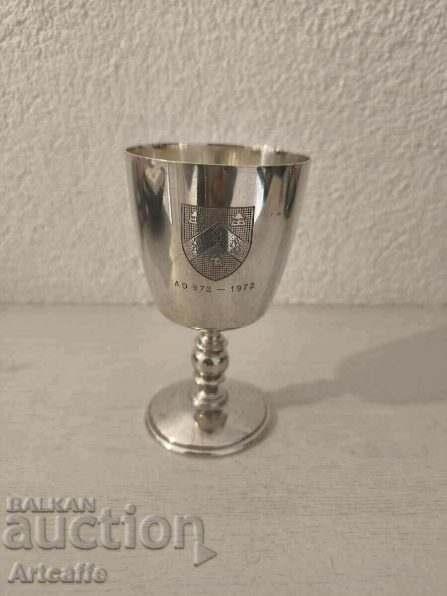 Silver cup 165g.