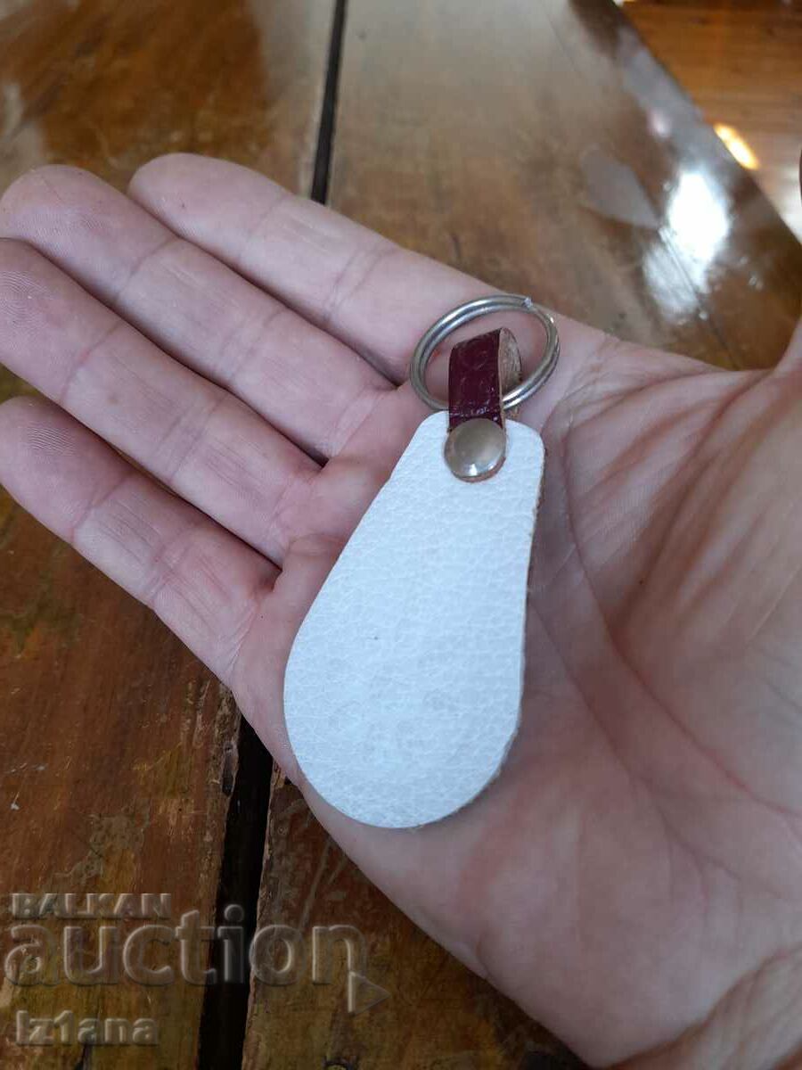 Old keychain Alf with price 16.00 BGN | € 8.18 Old keychain Alf with price 16.00 BGN | € 8.18