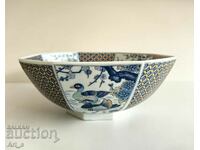 Royal Garden porcelain bowl with Japanese motifs