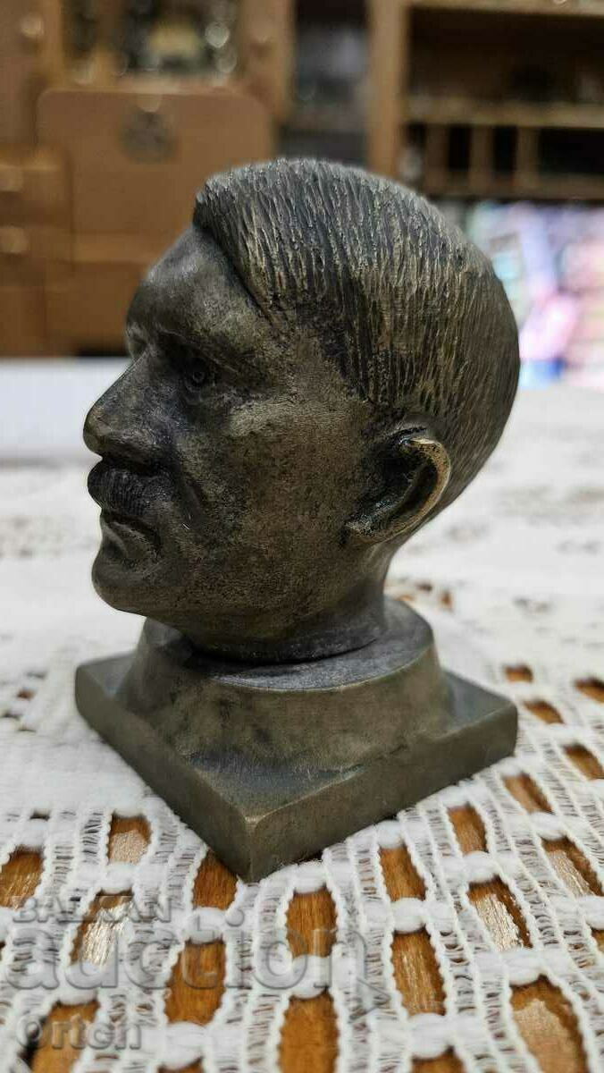 OLD SMALL BRONZE PLASTIC OF HITLER - 5 OLD SMALL BRONZE PLASTIC OF HITLER - 5