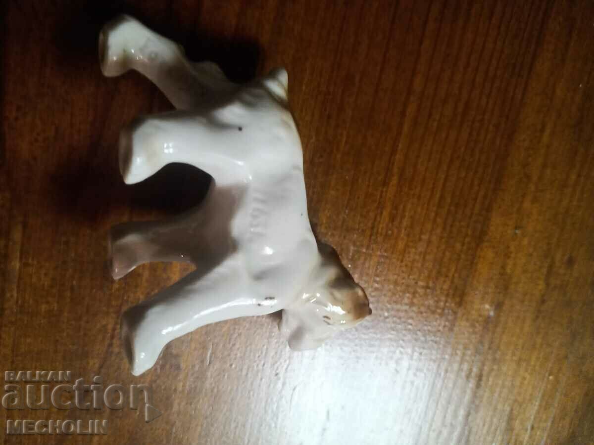 COLLECTIBLE old porcelain dog figurine 5 - 6 COLLECTIBLE old porcelain dog figurine 5 - 6