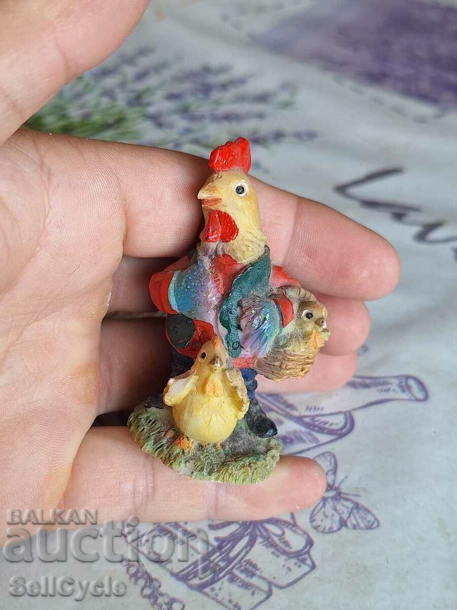 ✅CHILDREN'S FIGURINE - HEN WITH CHICKS ❗