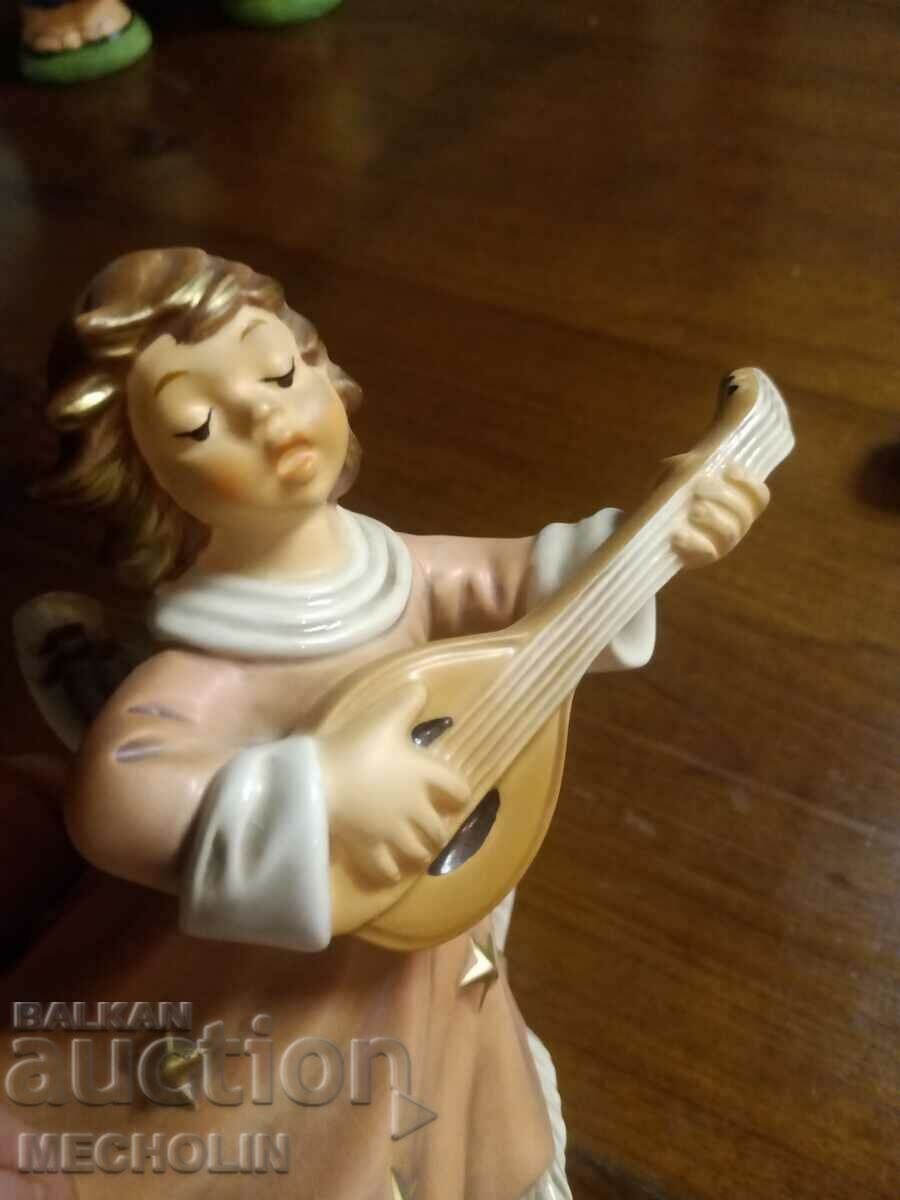 COLLECTIBLE old porcelain figurine - 5 COLLECTIBLE old porcelain figurine - 5