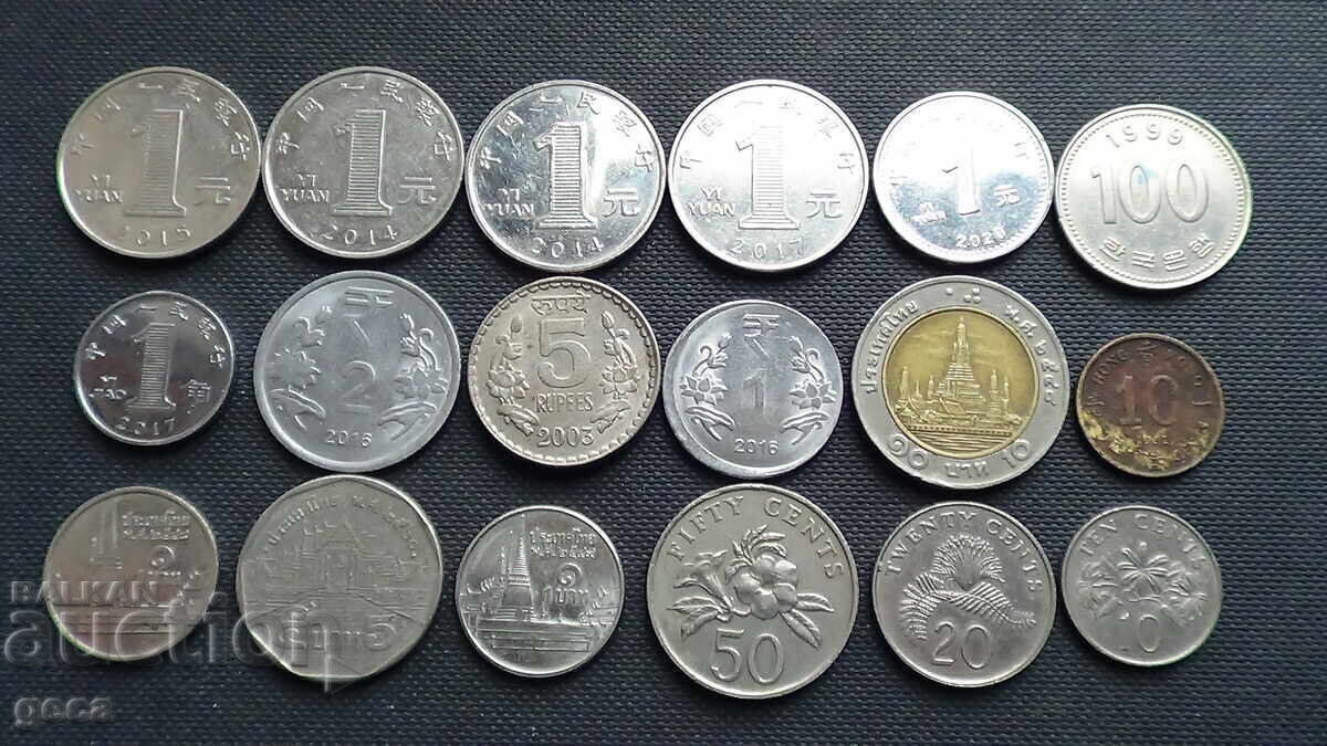 Auction  Lot of Asian coins - 18 pieces