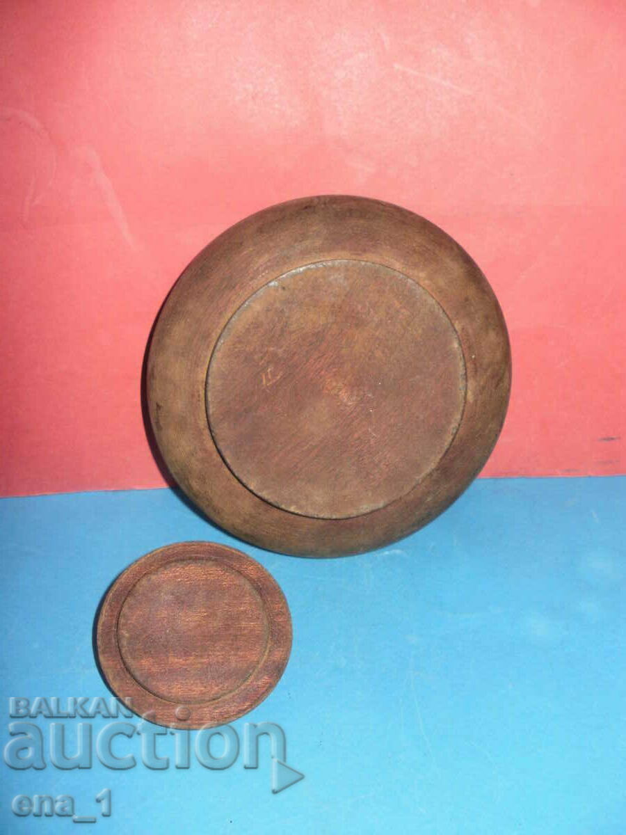 Wooden 4-pronged, richly carved, lidded jar - 6 Wooden 4-pronged, richly carved, lidded jar - 6