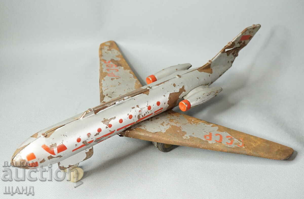 Model de avion vechi de jucărie din metal rusesc