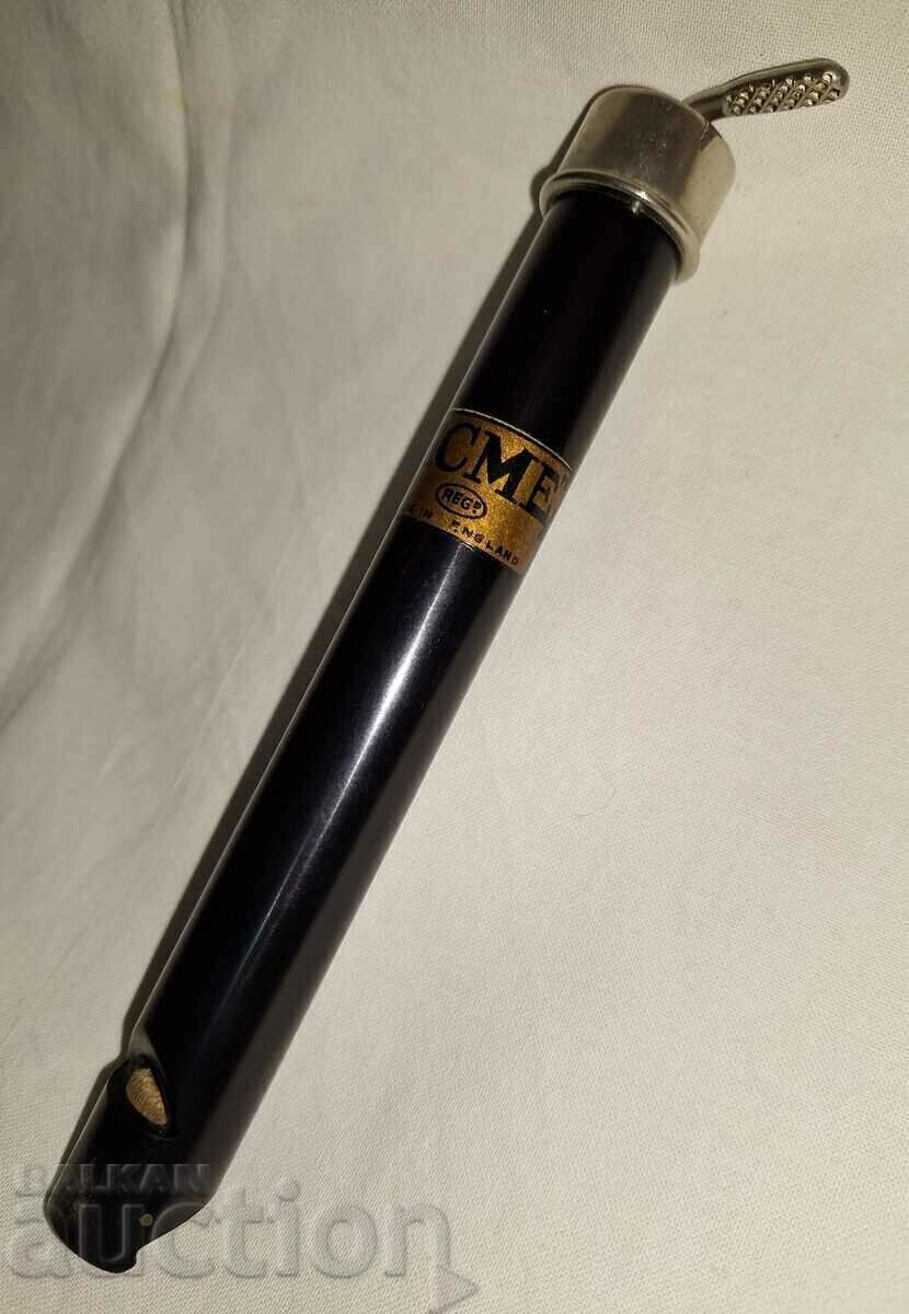 Auction  Old whistle--ACME--made in England