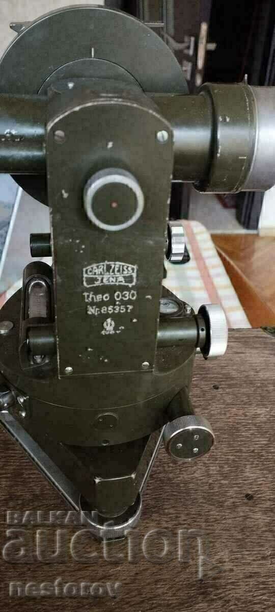 THEODOLITE "KARL ZEISS/JENA" THEODOLITE "KARL ZEISS/JENA"