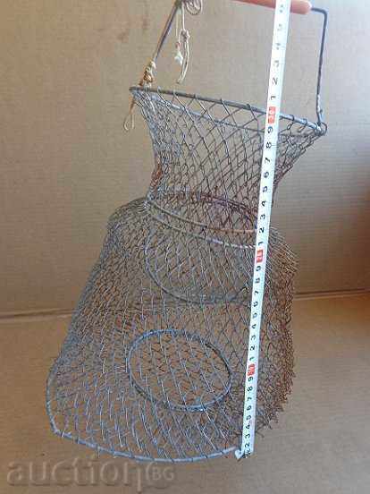 Old mesh fish tank fishing bag fishing net with price 39.00 BGN | € 19.94 Old mesh fish tank fishing bag fishing net with price 39.00 BGN | € 19.94