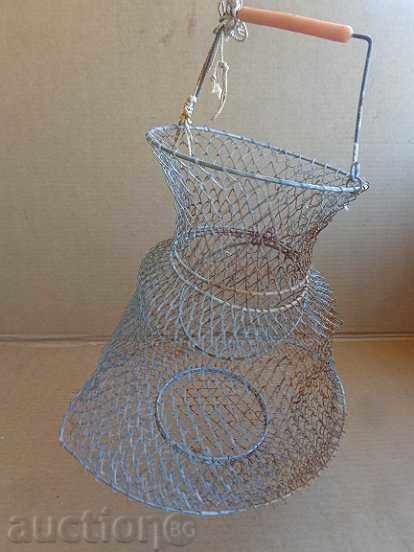 Old mesh fish tank fishing bag fishing net