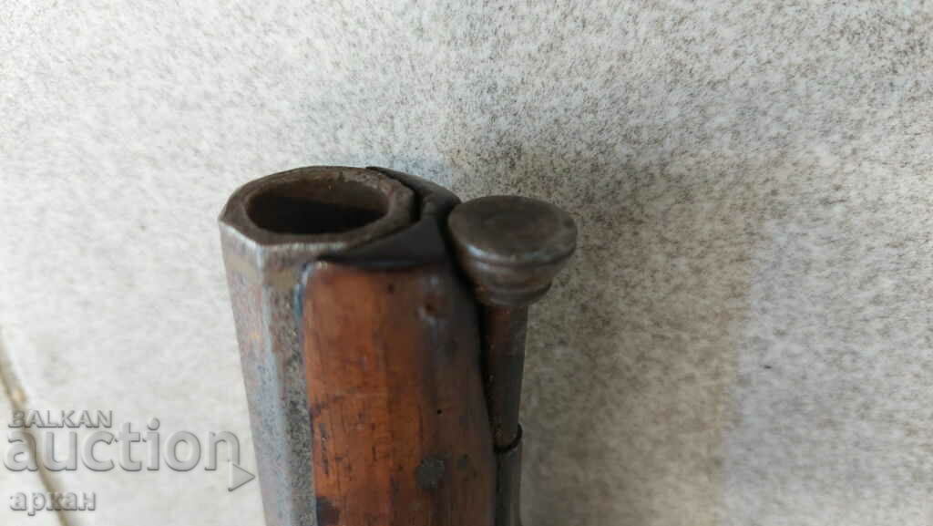 Licitație Pistol capsule secolul XIX